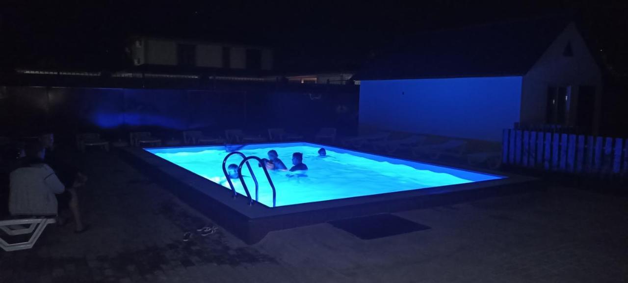 Malibu Guest House Kapsagaj Kültér fotó
